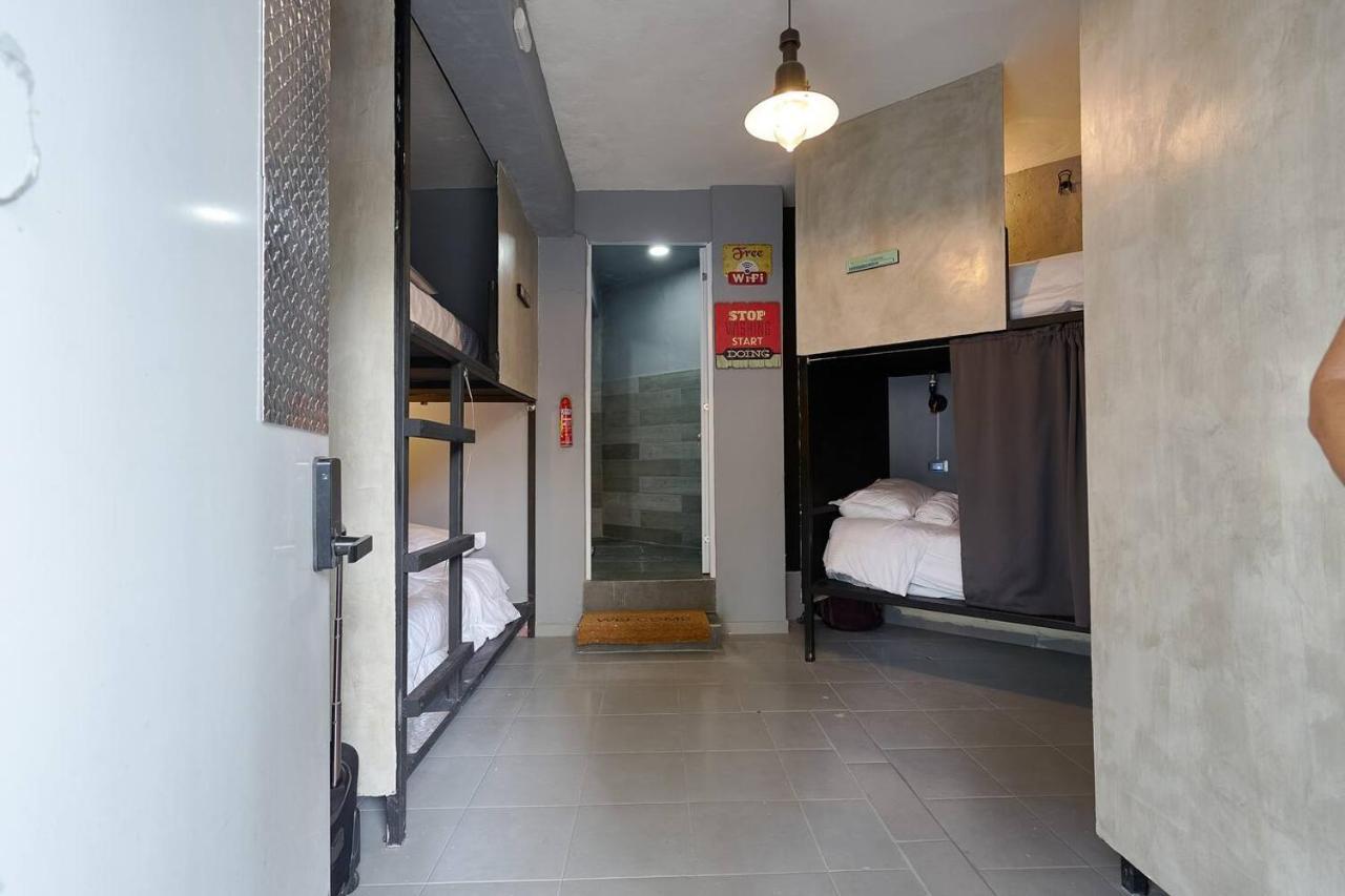 We Hostel And Suites Miraflores By Stand Out Hotels Collection Санто-Доминго Экстерьер фото